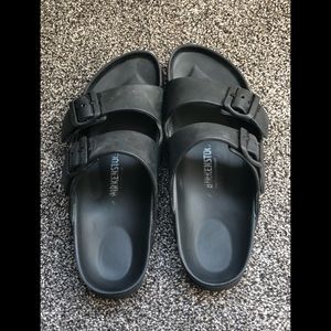 Women’s black Birkenstock’s